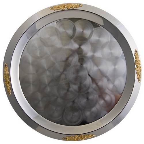 Rental store for 20 inch rd w gold accent tray in STOREAREA2